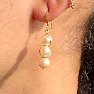 14k Gold Japanese Akoya Pearl Earrings | Real Gold White Pearl Studs | Akoya Saltwater Pearl Jewelry | Gift for Her | Classic Pearl Earrings