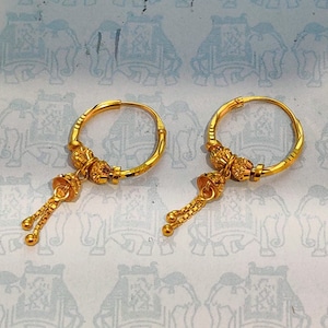 22K Solid Gold Hoop Earrings | Lightweight Real Gold Round Hoops for Women | Handmade Yellow Gold Jewelry Gift | 22K Gold Earrings/ Balli |