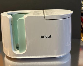 Handmade Cricut Mug Press Dust Cover | Craft Room Decor