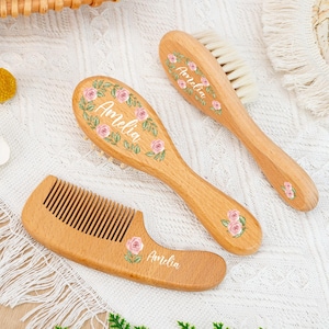 カスタム刻印入りベビーヘアブラシセット、ギフトポーチ入りパーソナライズ木製ヘアコーム、新生児、新生児、新米ママへのギフトに最適
