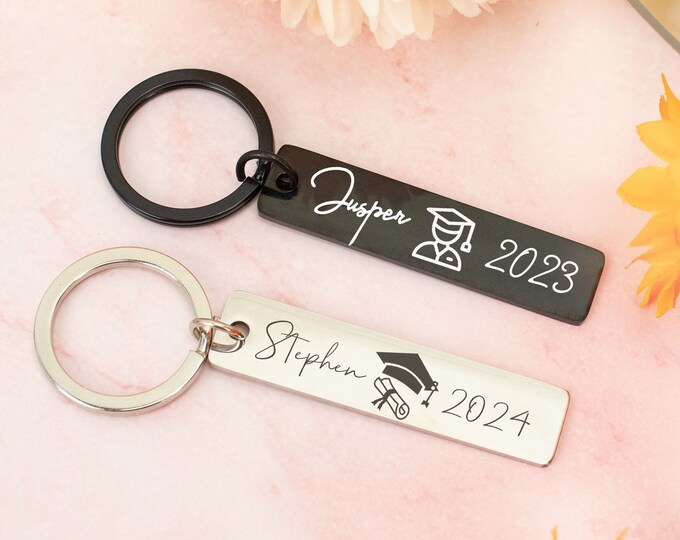 Graduation Keychain with Name,Class of 2024 keychain,Graduation Gift,Gift for Him,Gift for Her,Friend Gift,Personalized Graduation Keychain