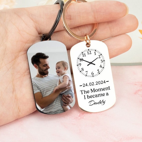 Dad Photo Keyring,Christmas Gifts for Dad, Mom ,Personalized Birth Time and Date,Photo Keychain,New Baby Gifts,Keychain Gift for New Parents