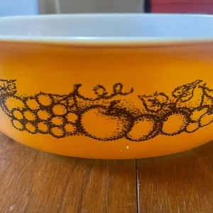 Pyrex Dish Bowl, Orchard Patern image 4
