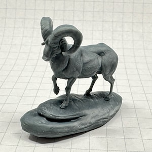 Bighorn Ram • 1:48 • O scale model railroad animal figure