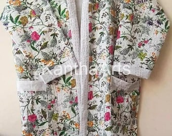 Kimono floral kantha fait main : peignoir indien en coton