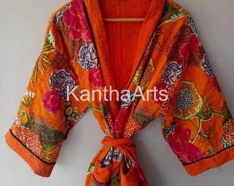 Kimono Kantha de algodón floral: Chaqueta india cosida a mano
