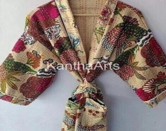 Ręcznie robiona bawełniana pikowana kurtka Kantha: kwiatowy szlafrok kimono