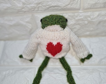 Knitted Heart Sweater Pattern for Frog (Digital Download)