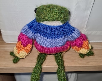 Knitted Bobble Sweater Pattern for DotpebblesKnits Frog (Digital Download)