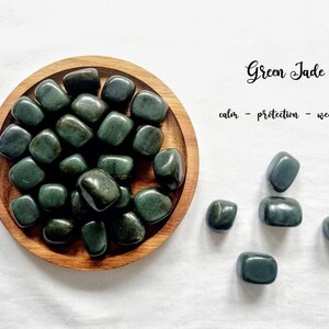 Green Jade Tumble Stone Green Jade Crystal Natural Green Jade Natural Crystals Green Jade tumble gemstone Meditation stone Jade crystals
