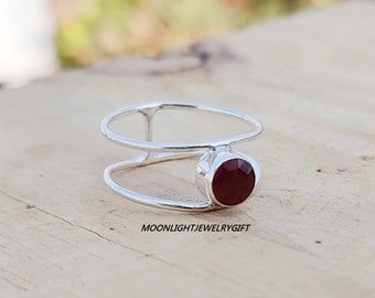 Rubin Ring, 925 Sterling Silber Ring, Edelstein Ring, Schöne Ring, Frauen Ring, Geburtstag Geschenk, Handgemachter Ring, Versprechen Ring, Geschenk für sie,