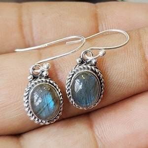 Natural Labradorite Earrings, Silver Earring, 925 Sterling Silver Earring, Handmade Jewelry, Boho Earring, Gemstone Labradorite, Women Gifts