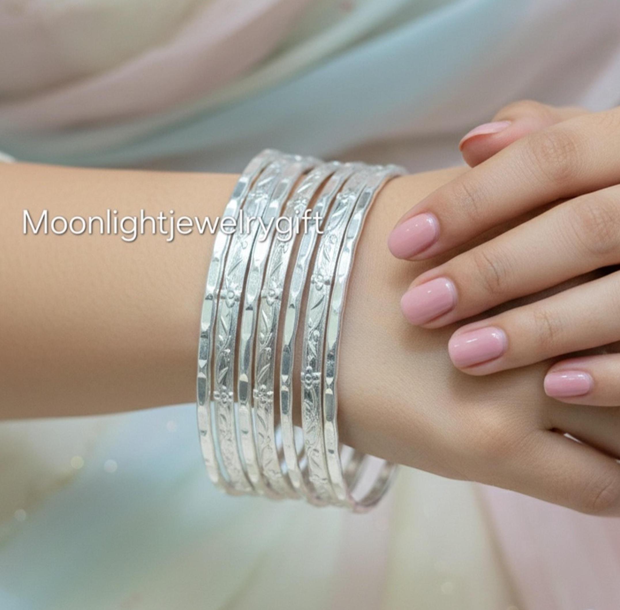 Set of 7 Bangle, Solid Brass Bangles, Stacking Bracelets, Gold