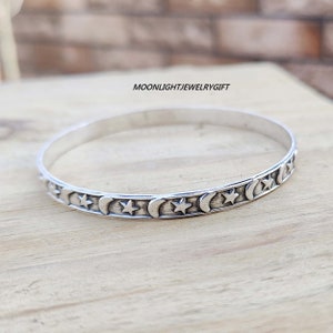 Silver Bangle, 925 Sterling Silver Bangle, Round Bangle, Handmade Bangle, Statement Bangle, Silver Band Bangle, Beautiful Bangle, Gifts Item