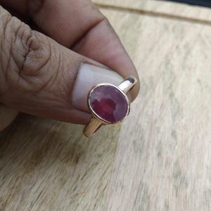 Anillo de rubí ovalado natural certificado AAA+: plata de ley chapada en oro rosa de 18 quilates, hecho a mano