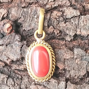 AAA+ Natural Coral Pendant/Handmade Birthstone Pendant For Unisex/Anniversary Gift/Christmas gift/Gold Plated Pendant For Mothers&#39;s DayGift