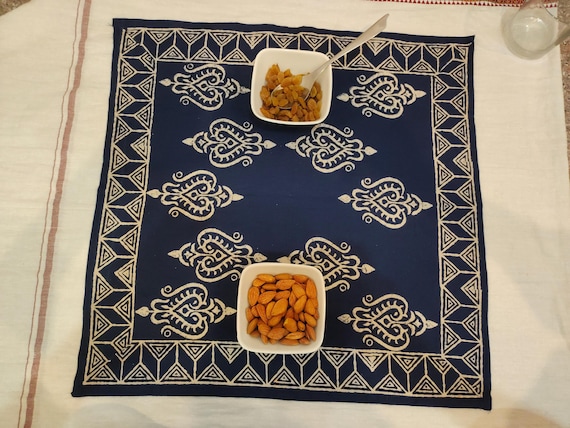 Blue Linen Dinner Napkins: Handmade Cloth Napkin Set