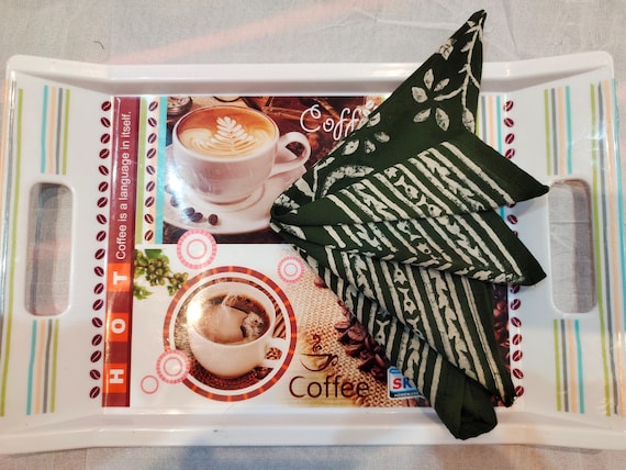 Handmade Cotton Dinner Napkins: Green Floral Cloth Napkin Set