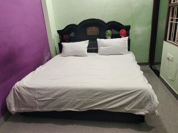 Cotton White Duvet Cover Set: Soft Solid Bedding with Pillowcases