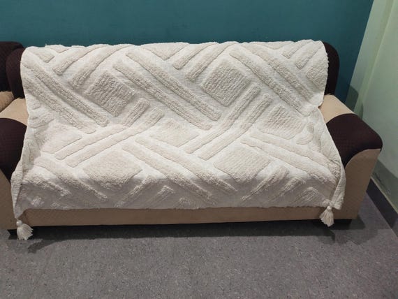 Cotton Bed Cover Handmade Tufted Cotton Sofa Cover Throw Tufted Cotton Throw Blanket Sofa Decor Room Decor Tassel Cotton Sofa Throw