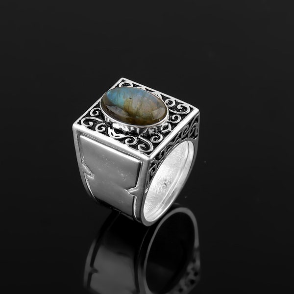 Poison Ring, feuerblauer Labradorit Edelstein Poison Ring, 925 Sterling Silber handgemachter Poison Ring, geheime Massee Box Ring, Geschenk für sie.
