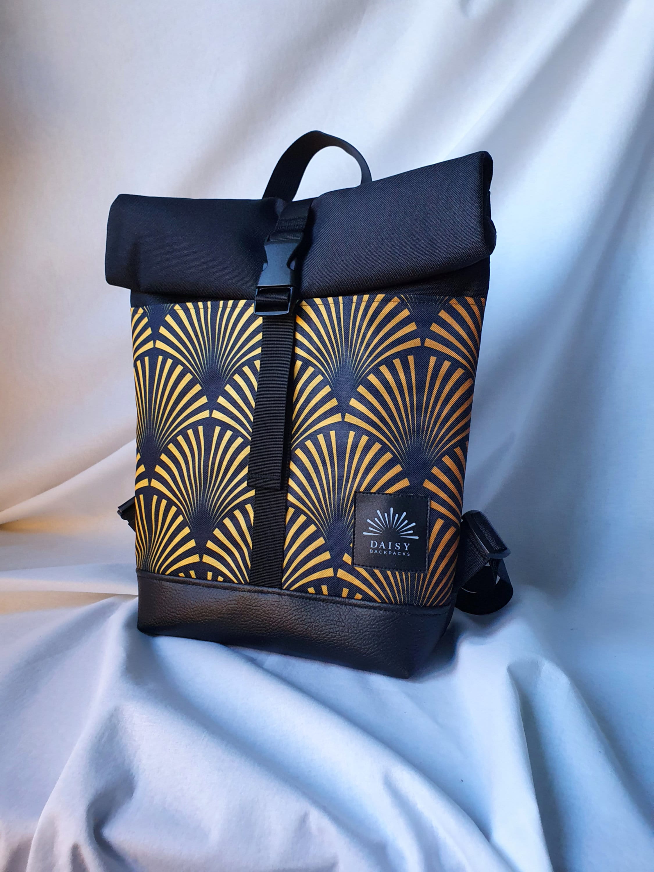 ARCHIVE BAGS Rolltop Day Backpack バックパック rolltop-x-pac-backpack-4_720x.