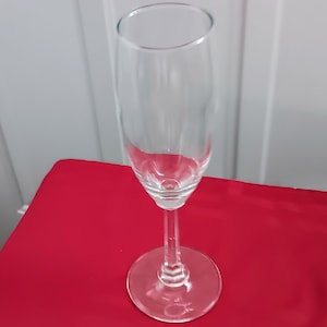 Wine Flute - Champagne Flute - Wine Glasses - kitchen and dining - Barware - Drinkware