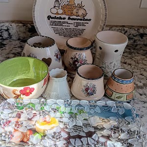 Estate Sales - Royal China 11&quot; Pie Plate - Country Harvest design - Quiche Lorraine Recipe Pie plate