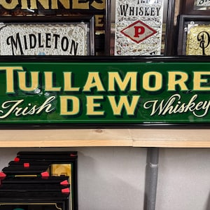 Tullamore Dew, irlandzka whisky, ręcznie pisany irlandzki szyld pubu/baru/jaskini dla mężczyzn
