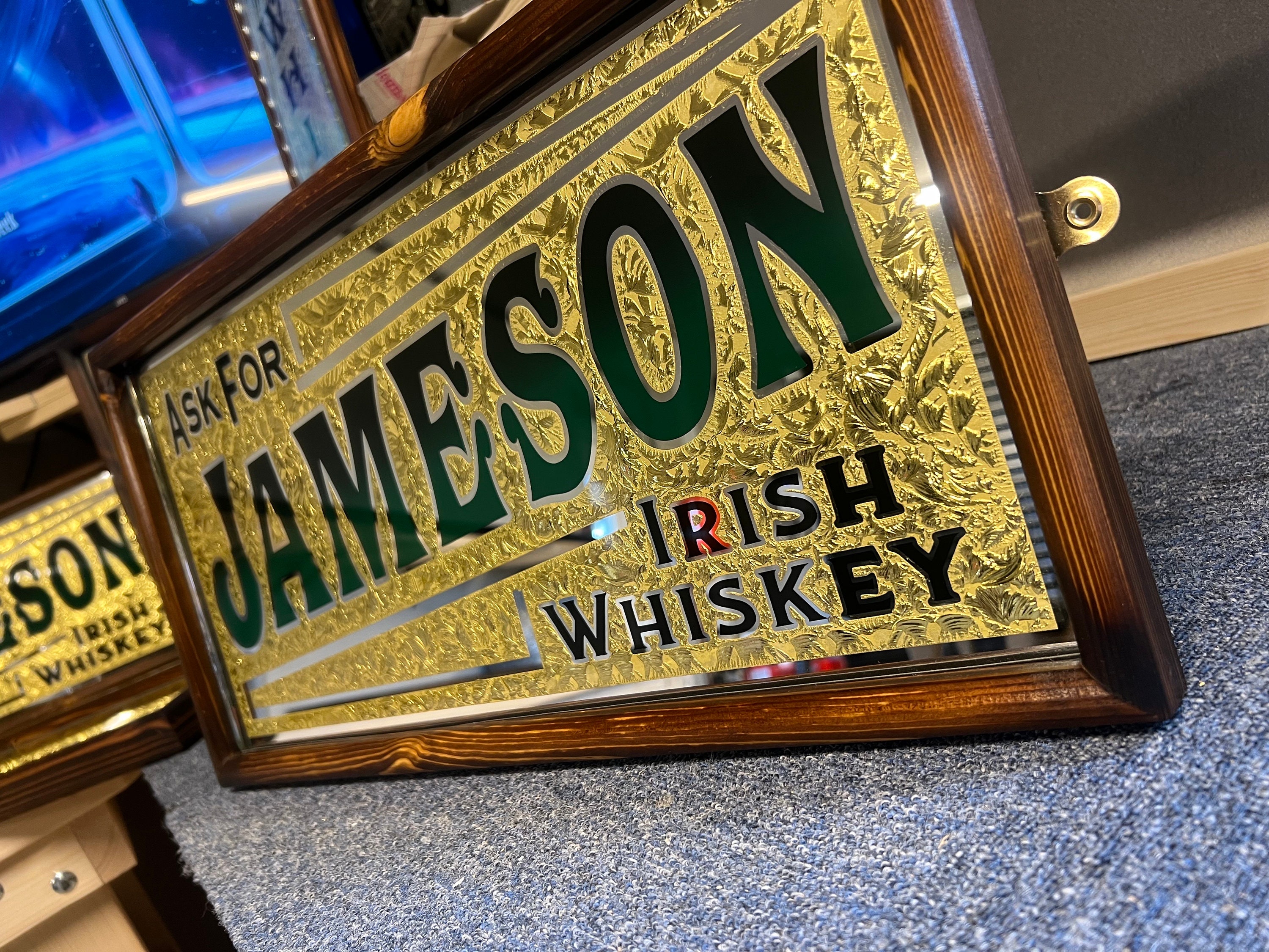 Vintage JAMESON パブミラー 鏡 ウイスキー Jameson Irish Whiskey 22kt Goldleaf Glue Chipped Glass Pub/bar