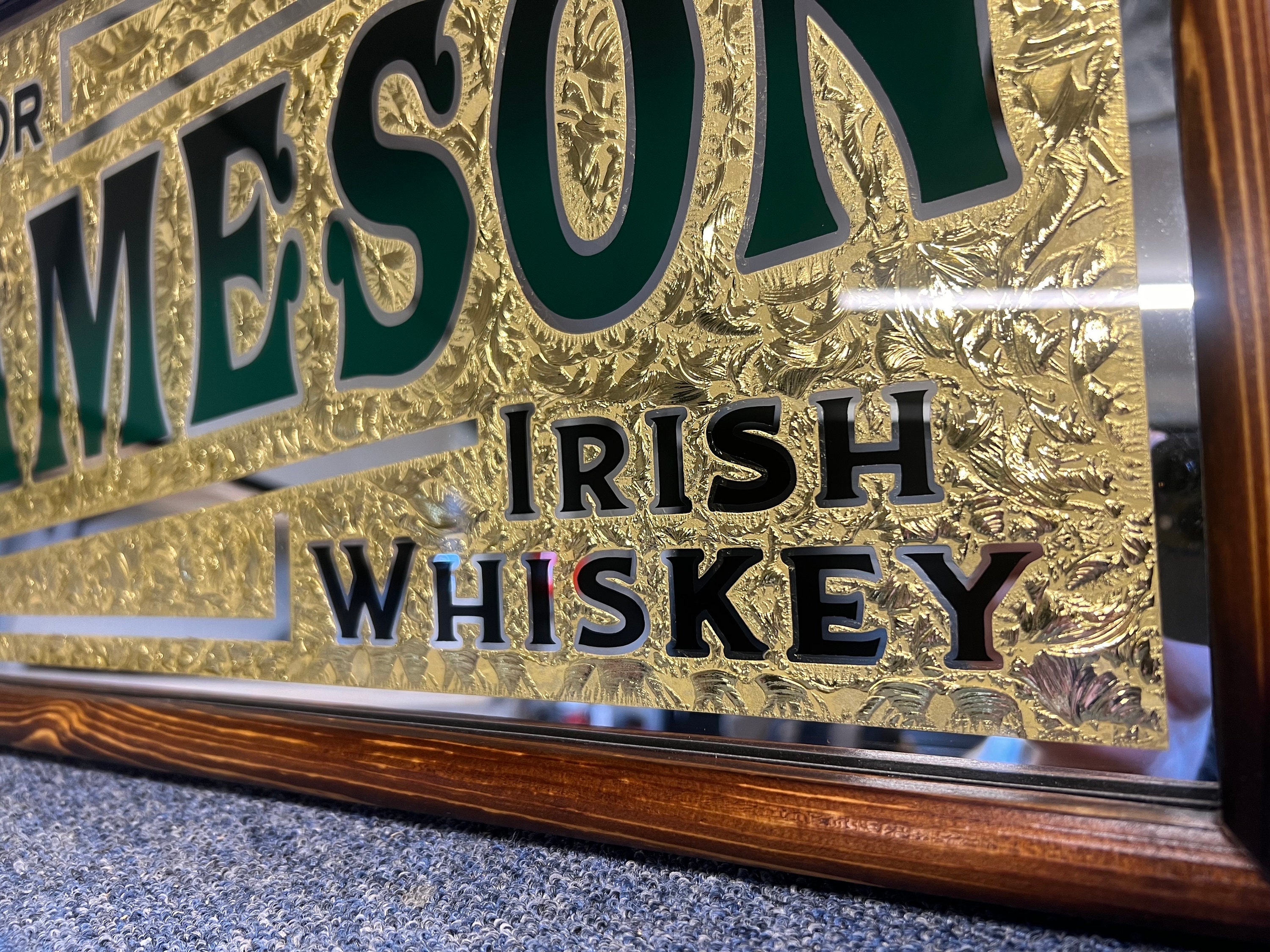 Jameson Irish Whiskey 22kt Goldleaf Glue Chipped Glass Pub/bar