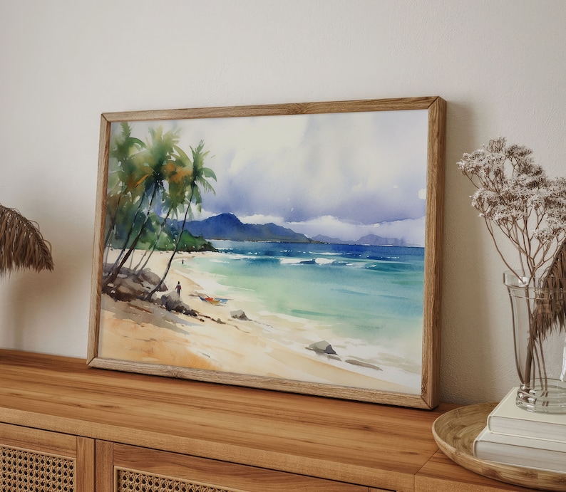 Peut inclure: Une peinture &agrave; l'aquarelle repr&eacute;sentant une sc&egrave;ne de plage tropicale avec des palmiers, une eau turquoise et un rivage sablonneux. La peinture est encadr&eacute;e dans un cadre en bois naturel.