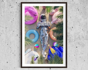 Astronaut at the Beach Poster . Limited Edition Photographic Print on Hahnemühle Paper 260 g 24x36 (60,9x91,4 cm)
