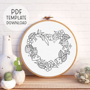 Cottagecore Embroidery Pattern Download, Mushrooms Embroidery, Aesthetic Embroidery Design, Strawberries Embroidery Design, Nature Decor