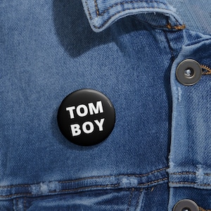 TOMBOY Custom Pin Button - Black