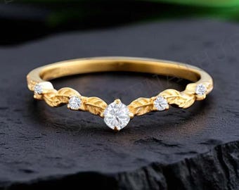 Moissanite Filigree wedding band Rose gold Diamond Curved wedding band Art deco Leaf Matching Stacking band Vintage Promise band for women