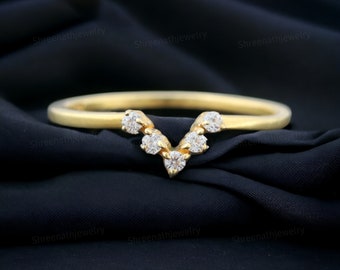 V-förmiges Moissanit-Band, einzigartiges Hochzeitsband, Vorschlag, Gold-Stapelband, ihr personalisierter Schmuck, einfacher passender Ring, Diamant-Versprechensgeschenke