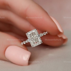 3.5CT Radiant Cut Moissanite Ring, Radiant Engagement Ring, Unique Pave Ring, Hidden Halo Wedding Ring, Divergent Ring, Gift For Special one