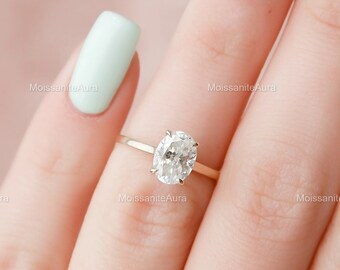 Verlovingsring met ovale moissanite van 1,8 karaat / Echte moissanite ring / Moissanite trouwring / Solitaire ring met verborgen halo / Cadeau voor haar