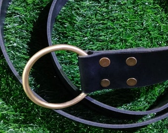 Cintura vichinga in pelle con anello in ottone – Cintura medievale fatta a mano per rievocazioni storiche e cosplay