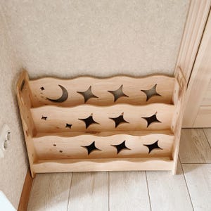 Montessori Wooden Bookshelf: Star Cutout, Eco-Friendly Toy Storage