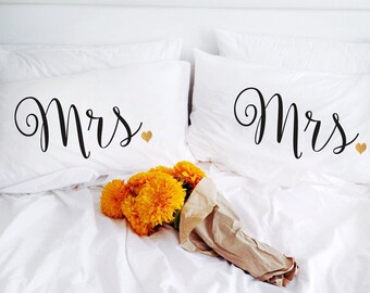 Same sex Lesbian Wedding Mrs Mrs gift Anniversary Couple Pillowcases Marriage LGBT Pillow Cases Engagement Girlfriend Moms Pride gifts Idea