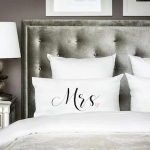 Paar Kissenbezüge Mr and Mrs Geschenk 2. Hochzeitstag Kissenbezüge für Ihn Seine Sies Paar Geschenke Verlobung Hochzeit Kissenbezüge