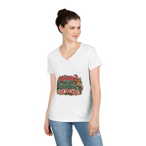 Caro Babbo Natale, posso spiegare la matematica. Maglietta da insegnante, scollo a V natalizio da donna, regalo per mostrare il tuo lavoro.