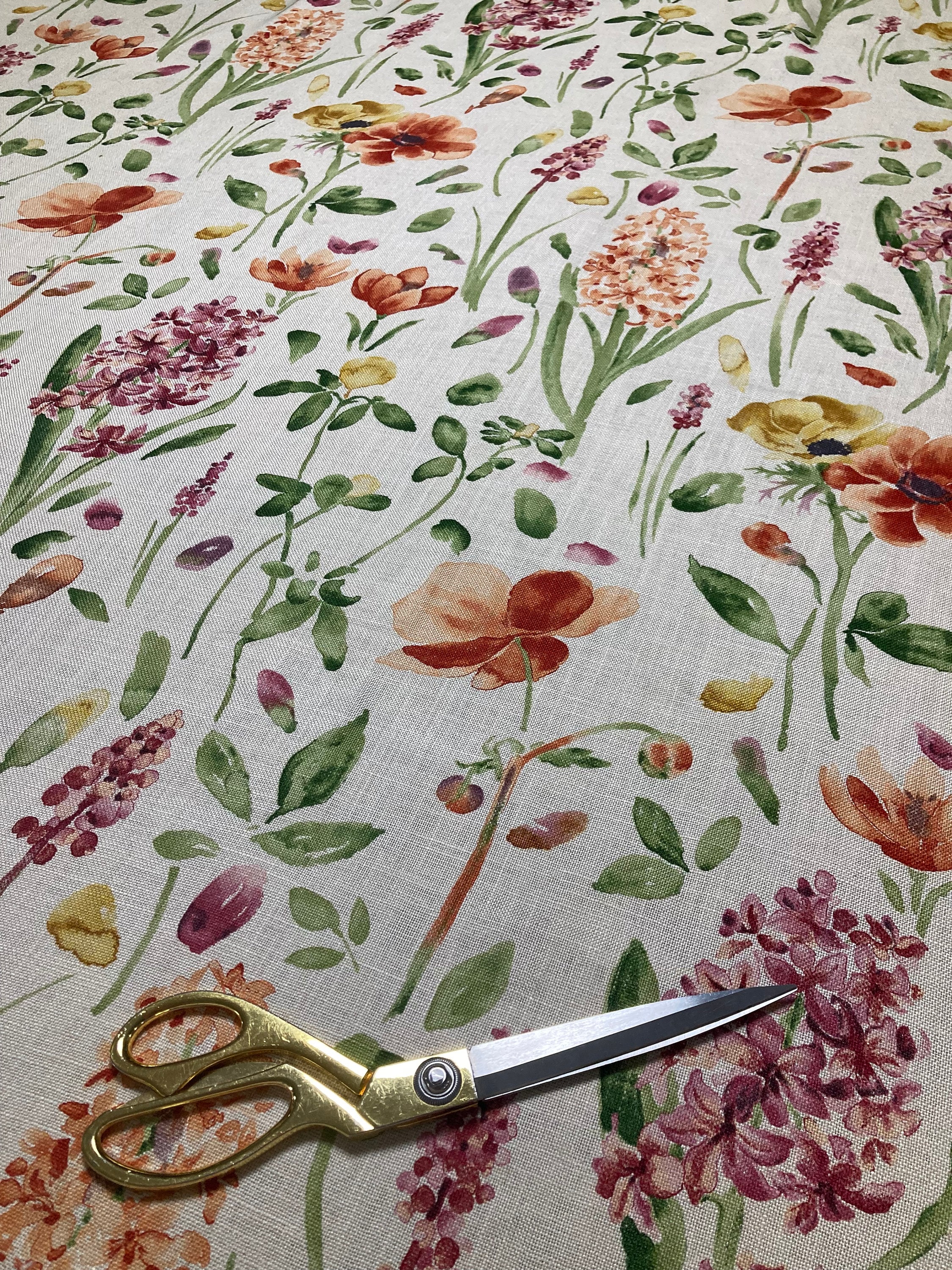 Sanderson - Spring Flowers - Wine / Paprika - Designer Fabric Per Metre - Stylish Watercolour Floral Fabric