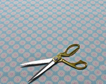 Clarke and Clarke -Studio G - Daisy - Aqua - By the Metre Fabric -