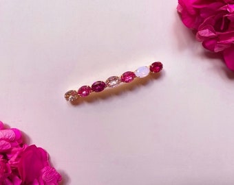 Barrette en cristaux swarovski transparent, dégradé de rose, structure plaqué or, Pinky by Les Couronnes de Victoire
