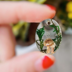 Real Mushroom charms, Crystal Mushroom Pendant.  resin pendant necklace. Epoxy resin necklace epoxy art. Mushroom jewelry
