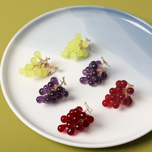 Resin Fruit Charms Grape jewelry Plastic Fruit Pendant Resin Charm DIY bracelet necklace earring Jewelry Findings Craft Supplies