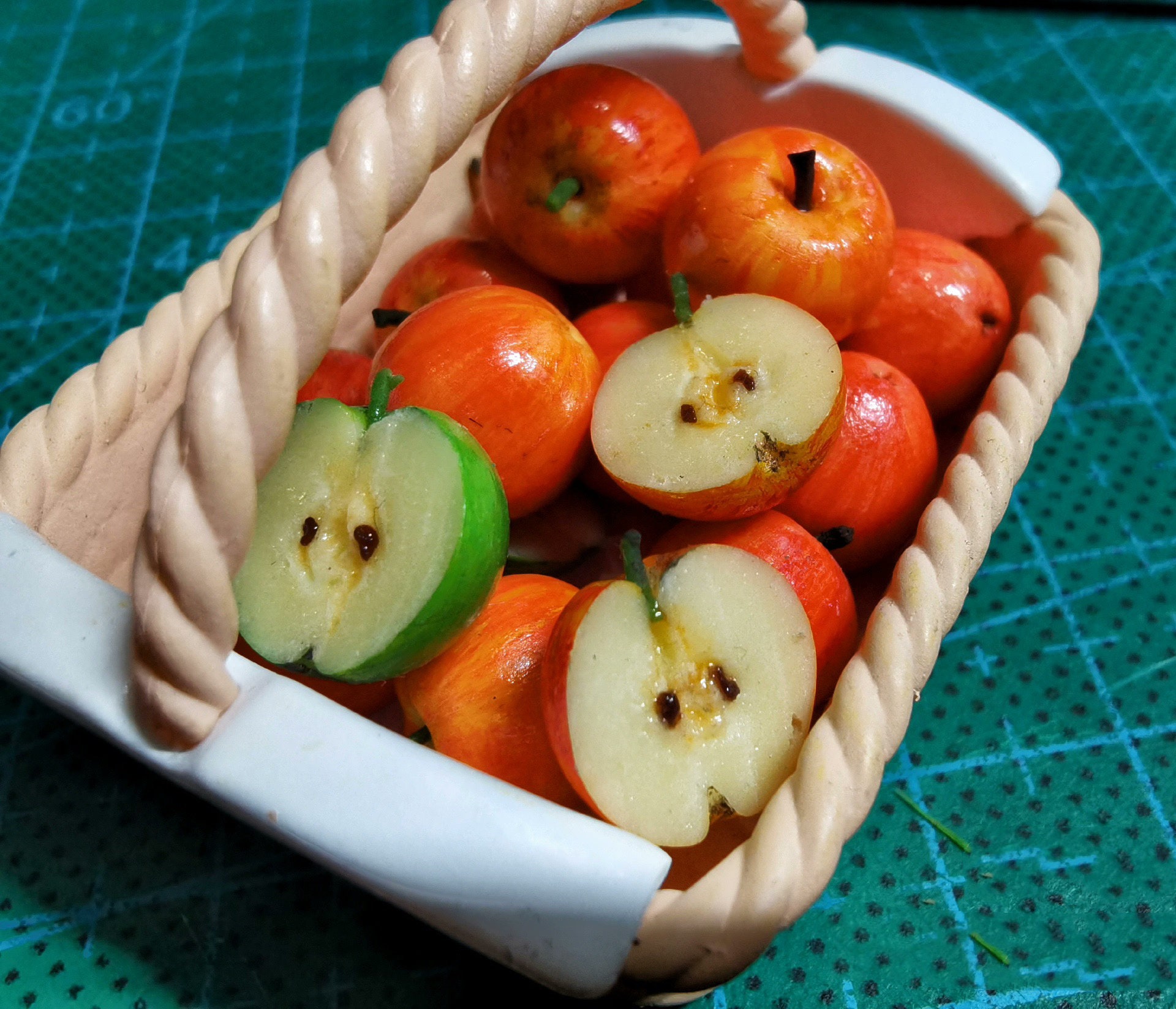 Miniature Apple , Dollhouse Food, Food for Dollhouse, Mini Food, Doll ...